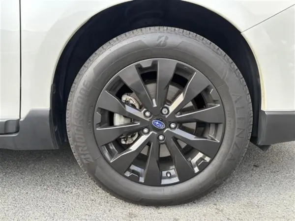 Subaru Legacy Outback 2.5 X-Break 4WD — photo 8