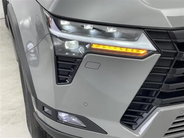 Lexus GX550 OverTrail Plus 4WD One Owner Genuine 14-inch TFT Display Panoramic View Lexus Teammate Sunroof Roof Rail Cool Box OVERTRAIL+ Exclusive Exterior Multi-Terrain Select Power Back Door ETC2.0 (Gray) — photo 8