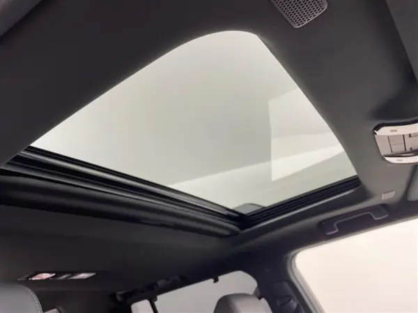 2025 Lexus Gx — photo 3