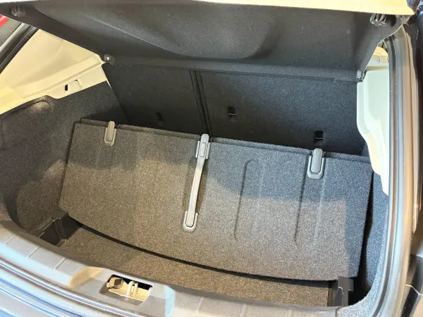 Volvo V40 T3 Classic Edition — photo 9