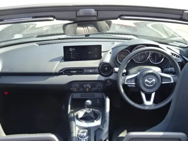 2024 Mazda Roadster — photo 3