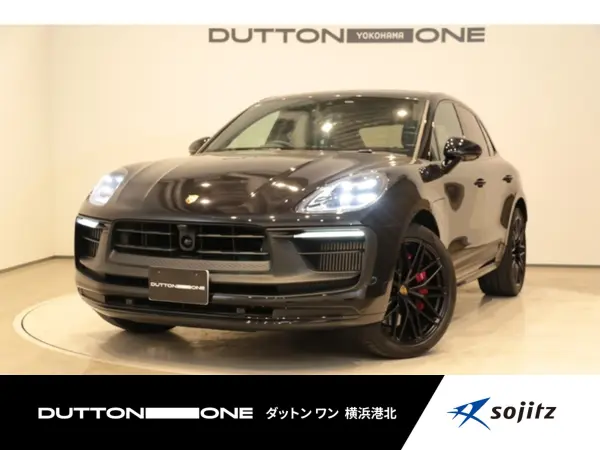 Porsche Macan GTS PDK 4WD One Owner Sports Chrono Package Sports Exhaust 14-Way Memory Seat Air Suspension Seat Heater Color Crest Cap Red Model Logo Spec (Jet Black Metallic)