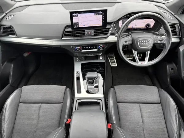 2021 Audi Q5 — photo 2