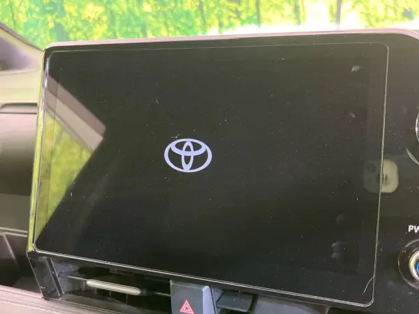 2025 Toyota Noah — photo 3