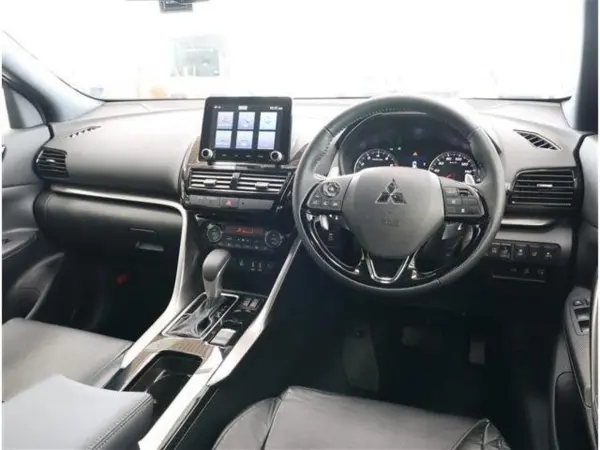 2025 Mitsubishi Eclipse Cross — photo 2