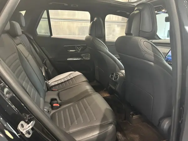 Mercedes-Benz GLC220 d 4MATIC (ISG) AMG Line Package Diesel Turbo 4WD Certified Used Car 2-Year Warranty — photo 9