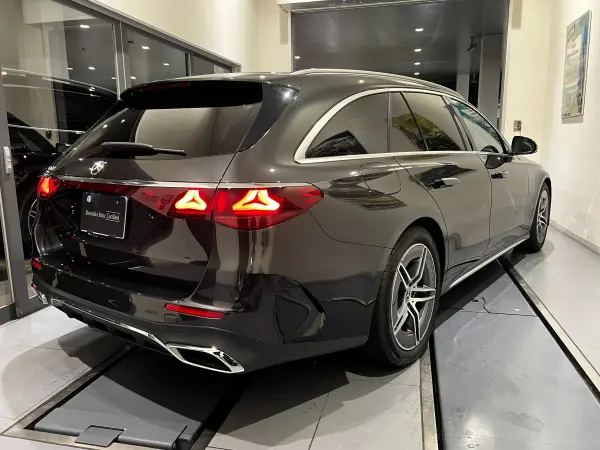 2024 Mercedes Amg Gle — photo 2