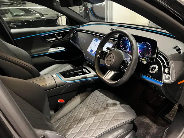 Mercedes-Benz E-Class Wagon E200 Avantgarde AMG Line Package (with ISG) MP202501 Digital Interior Package/Leather EX/Panoramic Sliding Roof/Ambient Lighting/360° Camera/MBUX Superscreen/Relaxation Function/Foot Trunk Opener/New Car Warranty Transfer (Graphite Gray) — photo 8