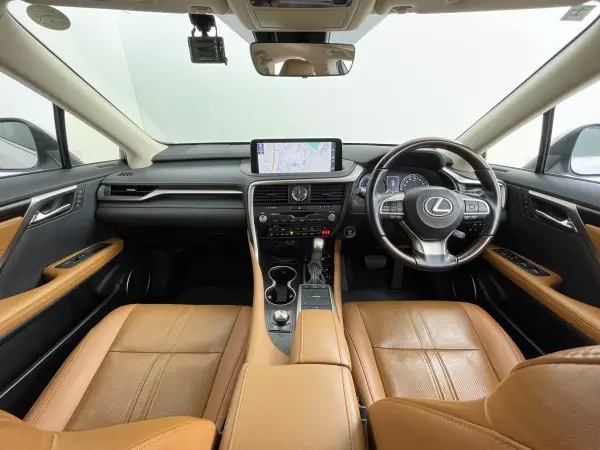 2022 Lexus Rx — photo 2