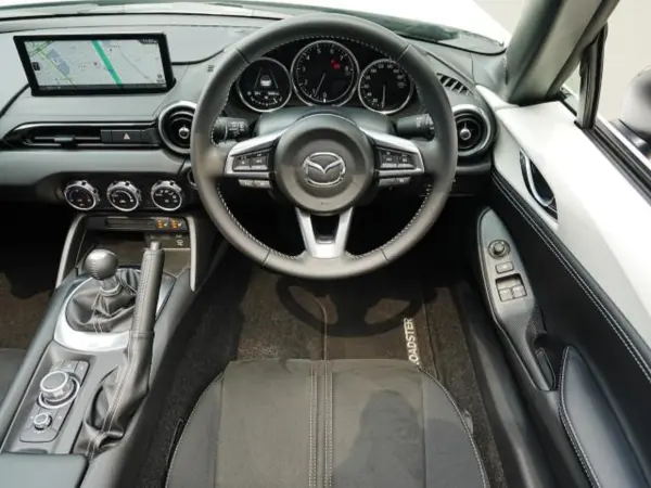 Mazda Roadster 1.5 S Special Package Mazda Certified Used Car (White) — photo 7