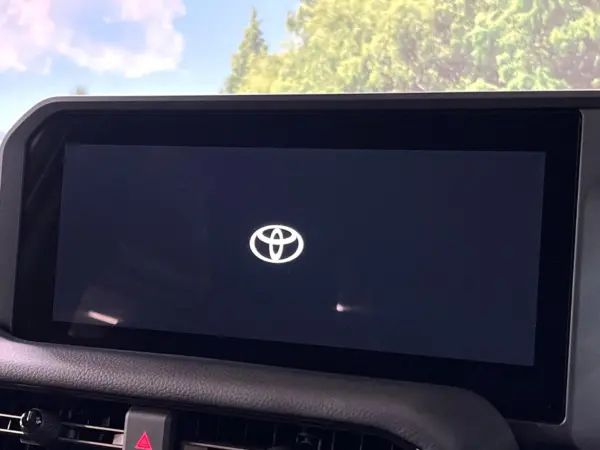 Toyota Land Cruiser 250 2.8 ZX Diesel Turbo 4WD — photo 7