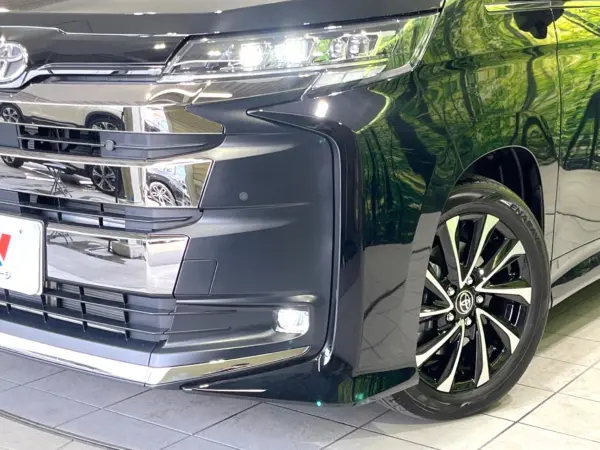 2025 Toyota Noah — photo 8 | Tuminion Kenya