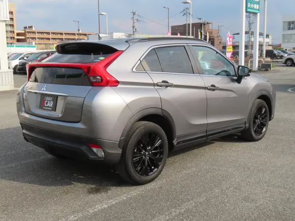 2020 Mitsubishi Eclipse Cross — photo 2