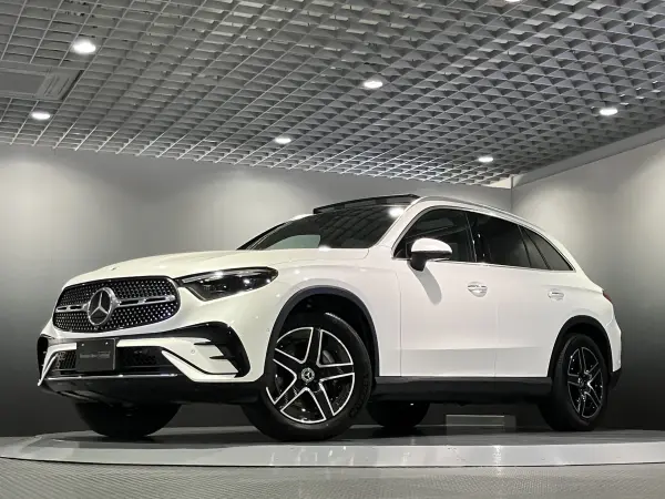 2024 Mercedes-benz Glc — photo 2