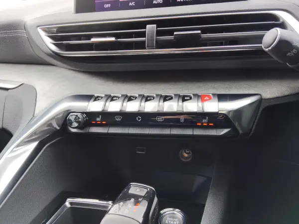 2023 Peugeot 5008 — photo 3