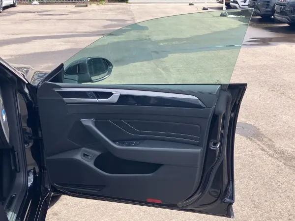 Volkswagen Arteon TSI 4Motion R-Line Advance 4WD Right-Hand Drive/Black/Black Interior/360 Camera/Drive Recorder/Radar Cruise Control/Memory Power Seats/Seat Heaters/Nappa Leather/Power Tailgate/RAY 20-inch AW (Genuine AW Included) (Black) — photo 7