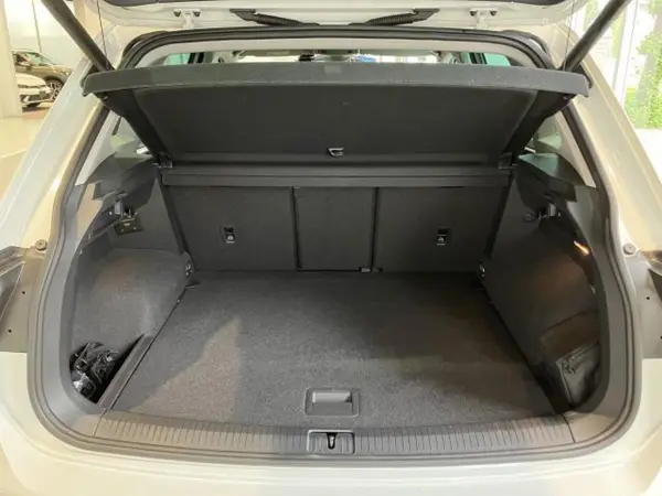 Volkswagen Tiguan TSI Highline (White) — photo 7