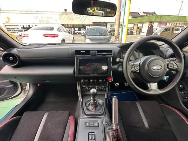 Subaru BRZ 2.4 STI Sport 6MT 9-inch Navi TV Backup Camera Auto A/C — photo 9