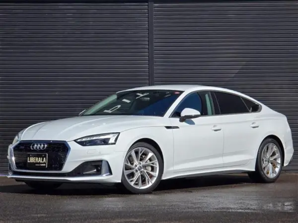 Audi A5 Sportback 45 TFSI Quattro S Line 4WD One Owner Black Leather Luxury Package Laser Light Package Wireless Charging 4-Zone Seat Heating 10.1-inch Memory Navigation Surround View Camera CarPlay ACC BSA LKA Steering Plus Power Back Door Ambient Lighting (Glacier White Metallic) — photo 8