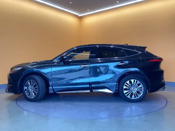 Toyota Harrier 2.0 Z Panoramic Roof Modellista Aero Blind Spot Monitor Heated Steering Wheel Genuine 12.3-inch JBL Navigation Bluetooth Panoramic View Monitor Front Seat Heater & Cooler LED Headlights ETC2.0 — photo 9