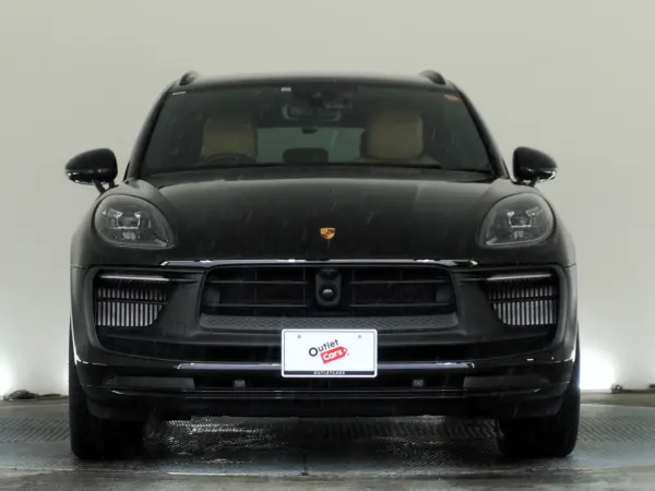2023 Porsche Macan — photo 2 | Tuminion Kenya