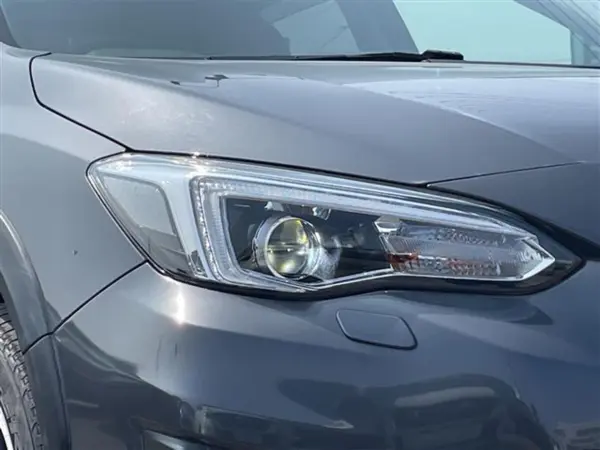 Subaru XV 2.0 Advance 4WD with Genuine Navigation, Backup Camera, ETC, Drive Recorder (Gray Metallic) — photo 8