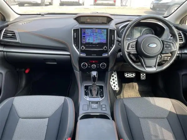 2020 Subaru Xv — photo 2