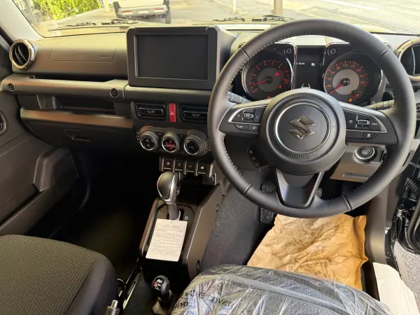 Suzuki Jimny Sierra 1.5 JC 4WD / Latest Model / 5th Generation / Customizable / Adaptive Cruise Control / Genuine Alloy Wheels (Bluish Black Pearl 3) — photo 9