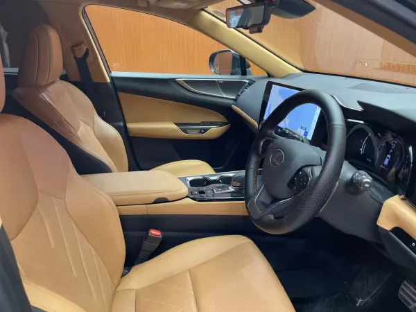 Lexus NX 350h Version L 4WD Panoramic Sunroof Mark Levinson One Owner Triple LED Headlights Genuine Navigation TV 360° Camera ACC HUD Leather Seats Seat Heater Ventilation Power Seats Full-Seg TV Power Rear Gate Digital Inner Mirror (Graphite Black Glass Flake) — photo 7