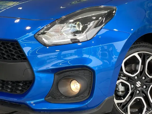 Suzuki Swift Sport 1.4 — photo 8