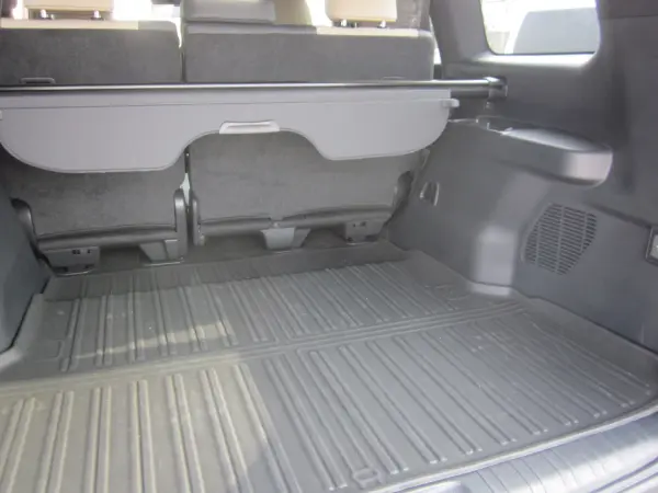 Lexus GX550 OverTrail Plus 4WD Mark Levinson Hitch Member Security Digital Mirror (Moon Desert & Black) — photo 7