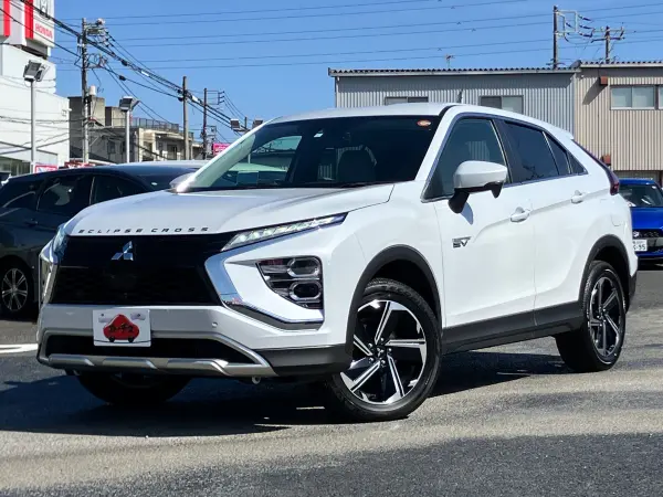 2023 Mitsubishi Eclipse Cross — photo 2