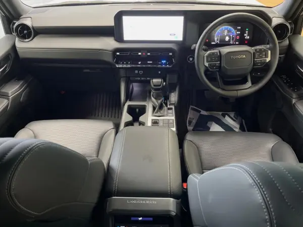 2024 Land Cruiser 250 — photo 2