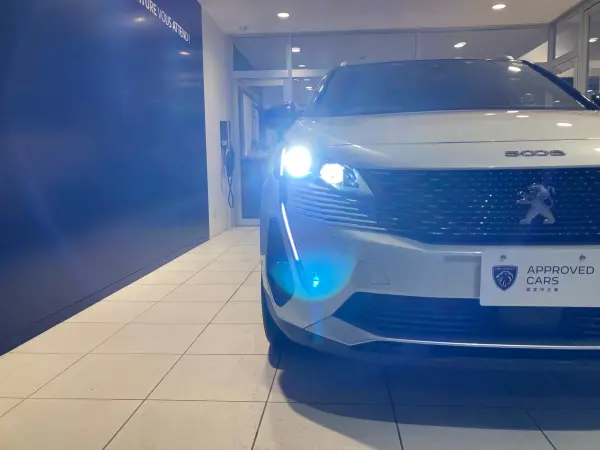 2022 Peugeot 5008 — photo 2 | Tuminion Kenya
