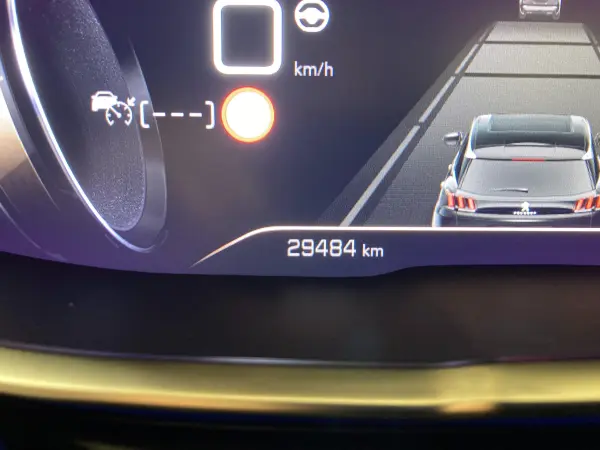 2022 Peugeot 5008 — photo 9 | Tuminion Kenya
