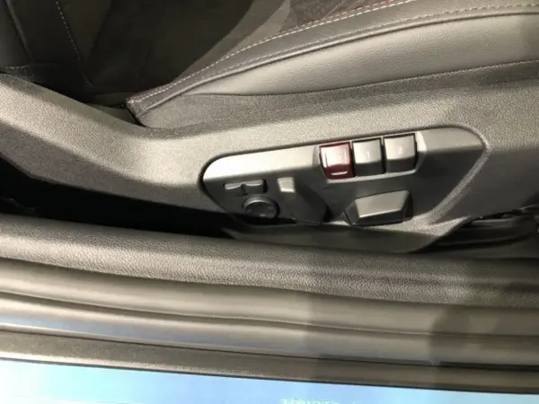 Toyota Supra 3.0 RZ — photo 9