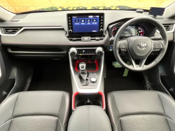 2022 Toyota  Rav4 — photo 2