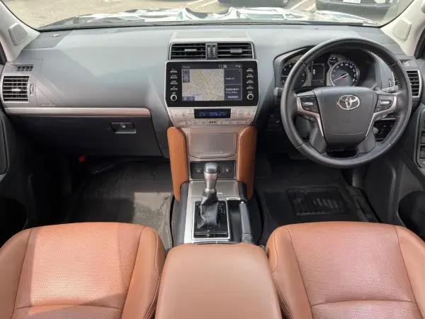 2022 Toyota Landcruiser Prado — photo 2