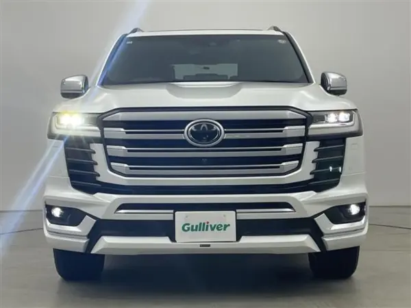 Toyota Land Cruiser 300 3.5 ZX 4WD — photo 8