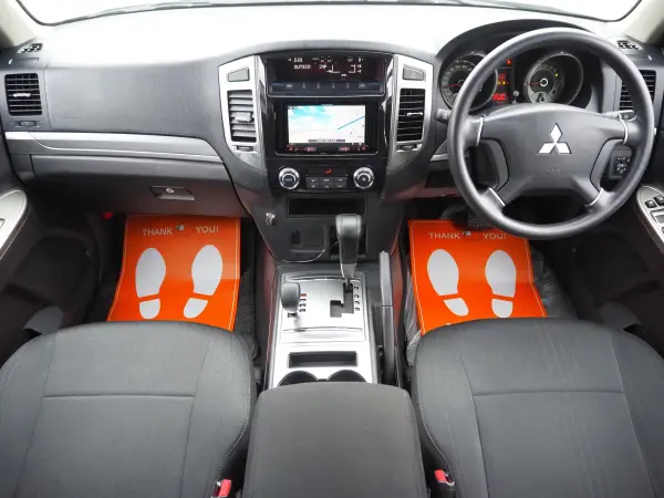2018 Mitsubishi Pajero — photo 7 | Tuminion Kenya