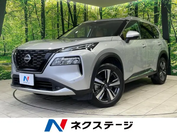 Nissan X-Trail 1.5 G e-4ORCE 4WD ProPilot Sunroof Genuine 12.3-inch Navi Full-Seg LED Headlights Genuine 19-inch AW Power Rear Gate BOSE 360 Camera Roof Rails Smart Key (Brilliant Silver (M))