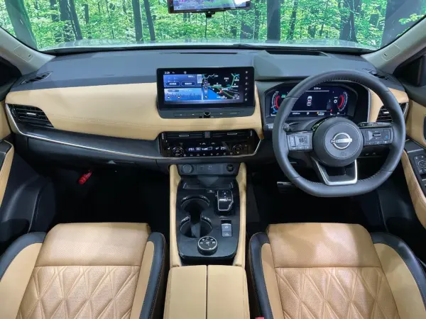 2023 Nissan Xtrail — photo 2