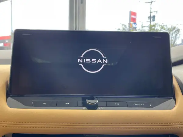 Nissan X-Trail 1.5 G e-4ORCE 4WD ProPilot Sunroof Genuine 12.3-inch Navi Full-Seg LED Headlights Genuine 19-inch AW Power Rear Gate BOSE 360 Camera Roof Rails Smart Key (Brilliant Silver (M)) — photo 7