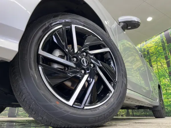 Nissan Note 1.2 X FOUR 4WD — photo 9