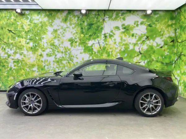 2023 Subaru Brz — photo 2