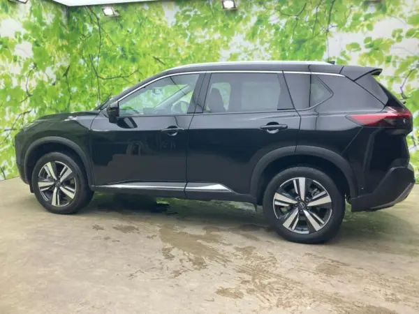 2024 Nissan Xtrail — photo 2