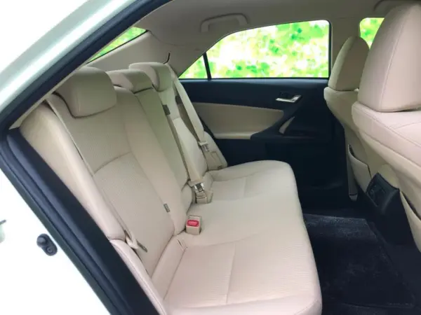 Toyota Mark X 2.5 250G — photo 8