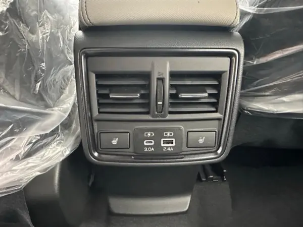 Subaru Forester 2.5 Premium S:HEV 4WD Genuine Navi TV 360 Camera Registered Unused Car — photo 9