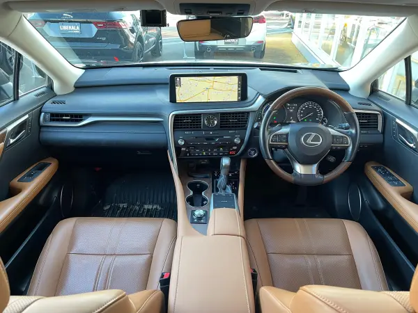 2021 Lexus Rx — photo 2