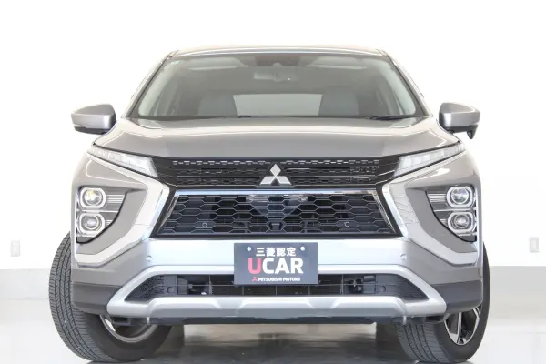 Mitsubishi Eclipse Cross PHEV 2.4 G 4WD Memory Navigation Back Camera Smart Key (Gun Metallic) — photo 9